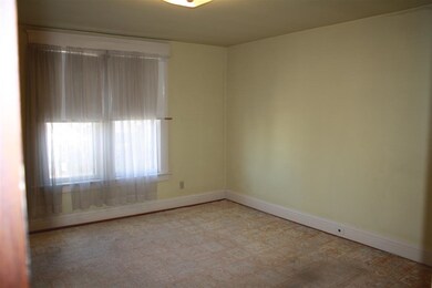 unlisted-address, Davenport, IA 52803 - photo 6