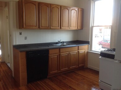 2 Dana Ave, Albany, NY 12208 - photo 4