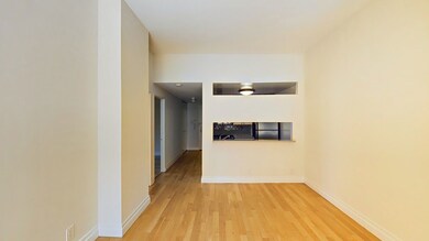 unlisted-address, New York, NY 10019 - photo 2