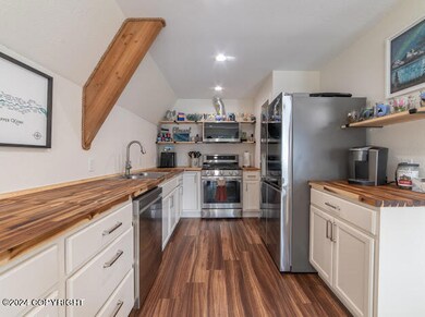 Massive Kitchen