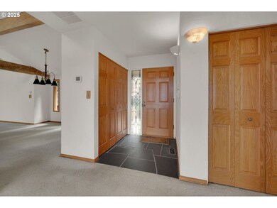 Entrance/Foyer