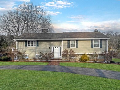 151 Argilla Rd, Andover, MA 01810 - photo 3