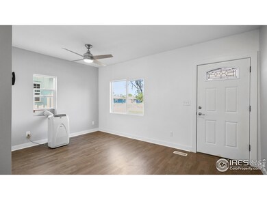 236 N Phelan Ave, Holyoke, CO 80734 - photo 5