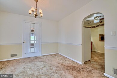 3400 Rosalie Ave, Parkville, MD 21234 - photo 7