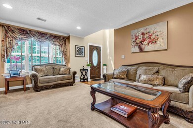 78 Holly Tree Ln, Toms River, NJ 08753 - photo 5