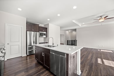 7911 W Oakwood Way, Franklin, WI 53132 - photo 6