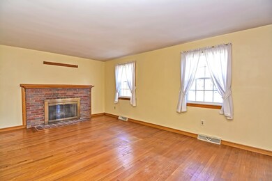 3 Cullinane Cir, East Walpole, MA 02032 - photo 4