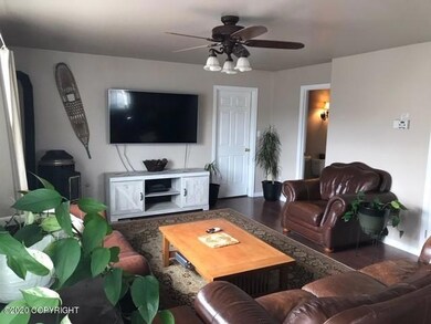 3404 Balika Lane - Living area