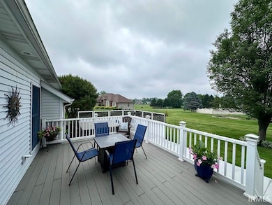 23651 Stonegate Cir, Elkhart, IN 46517 - photo 6