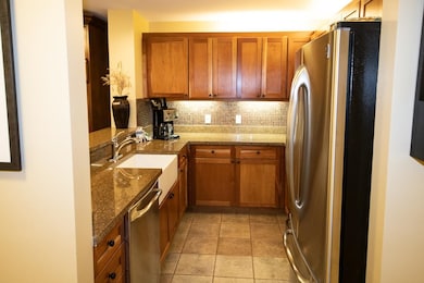 721 Qtr I V Adams House, Ludlow, VT 05149 - photo 4