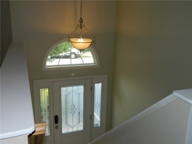 375 Meadow View Ave, Warwick, RI 02889 - photo 6