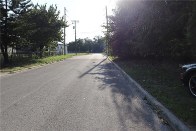 View heading towards downtown Bartow