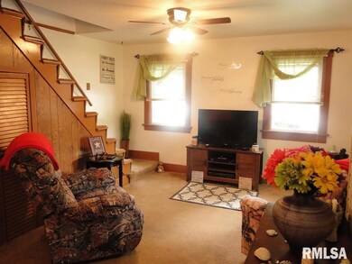 1321 Esplanade Ave, Davenport, IA 52803 - photo 3