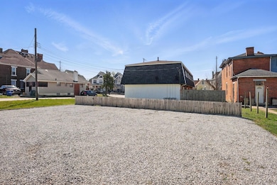 2-web-or-mls-1190-1196-e-long-st