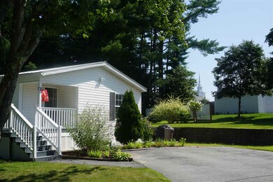 7 Brenda St, Nashua, NH 03062 - photo 4