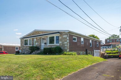 205 Dimarco Dr, Philadelphia, PA 19154 - photo 4