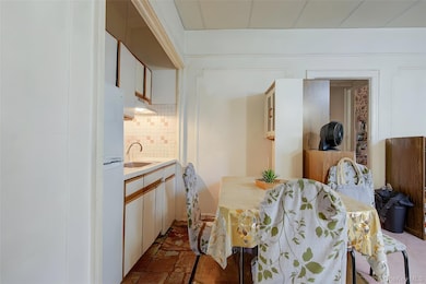 41-41 41st St unit 1G, Sunnyside, NY 11104 - photo 4