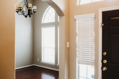 8223 Garrison Point Dr, Houston, TX 77040 - photo 7