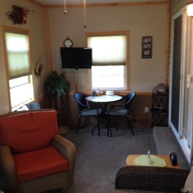 50 Crown Dr, Easton, PA 18040 - photo 6