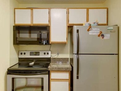 Kitchen glass cooktop