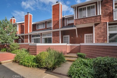 19431 Sherman Way unit 10, Reseda, CA 91335 - photo 3