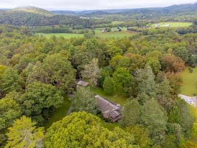 29 T and E Ln, Franklin, NC 28734 - photo 5