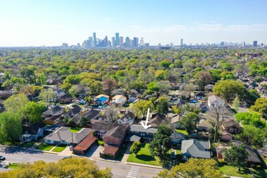 934 E 14th St, Houston, TX 77009 - photo 2