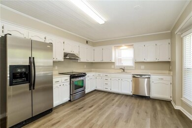 6613 Long Ave, Shawnee, KS 66216 - photo 5