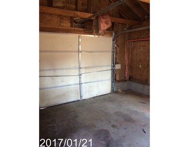 76 Huguenot Rd, Oxford, MA 01540 - photo 4