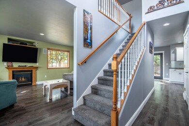 2269 Nuttail Ct Bend OR 97701-print-005-