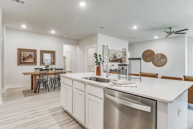 4756 Redhead Ct, Pace, FL 32571 - photo 4