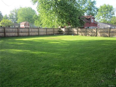 282 Stenzil St, North Tonawanda, NY 14120 - photo 4