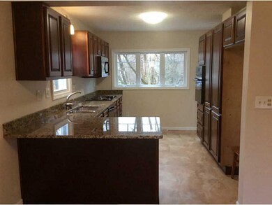 Kitchen. View 2