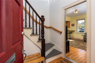 40 7th St unit 1, Providence, RI 02906 - photo 4