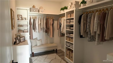 5904 N Gira Del Sol, Edinburg, TX 78542 - photo 6