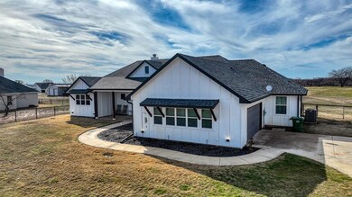 760 Heathington Rd, Weatherford, TX 76088 - photo 2