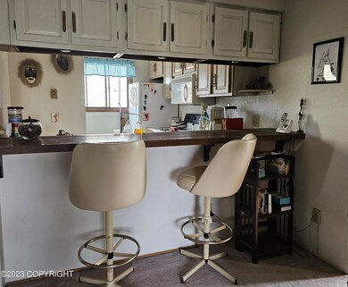 BREAKFAST BAR