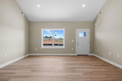 116 Trevino Ct, Glasgow, KY 42141 - photo 6