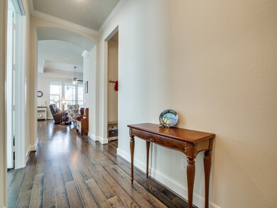 136 Chestnut Bay, the Woodlands, TX 77382 - photo 3