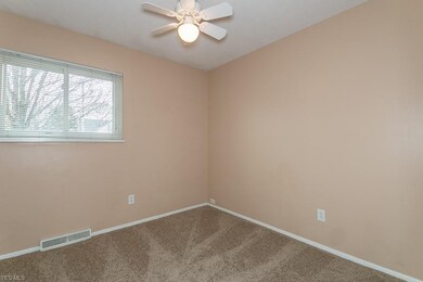 1667 Ridgeview Dr, Wickliffe, OH 44092 - photo 7