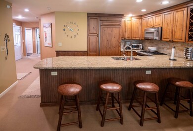 22 Harrison Ln unit L203, Ludlow, VT 05149 - photo 7