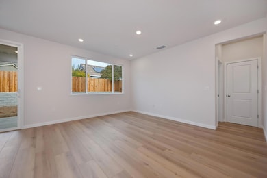 1113 Mallory Ridge St, Roseville, CA 95747 - photo 5