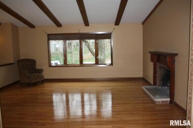 4455 Canterbury Ln, Davenport, IA 52806 - photo 5