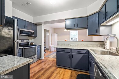 186 Fairfield Dr, Warrenton, VA 20186 - photo 3