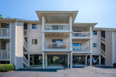 2062 Long Bend