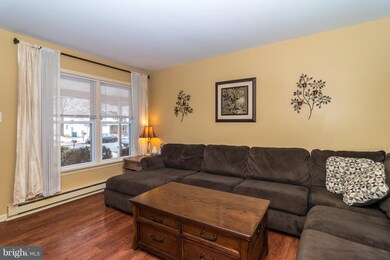 105 Brighten Ct, Perkasie, PA 18944 - photo 3