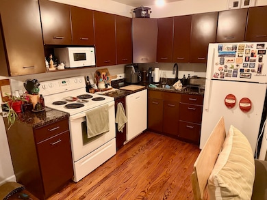 3550 N Lake Shore Dr unit 1214, Chicago, IL 60657 - photo 4