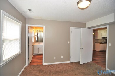 3911 Talwell Dr SW unit 3, Huntsville, AL 35805 - photo 6