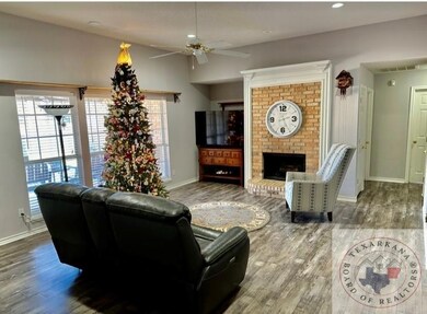 46 Fernwood Dr, Texarkana, TX 75503 - photo 2