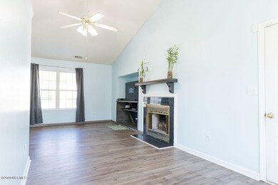 128 Settlers Cir, Jacksonville, NC 28546 - photo 7